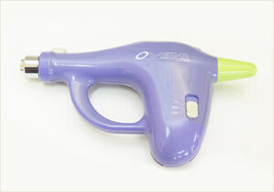 極細注射針と電動注射器